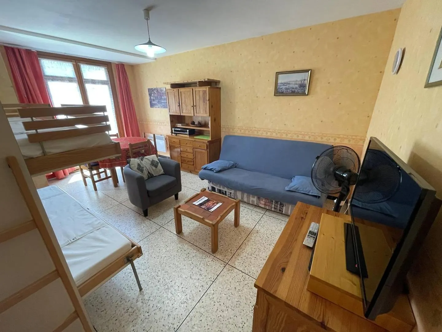 Apartment Vue Mer, Plage En Face, Tout A Pied Saint-Elme